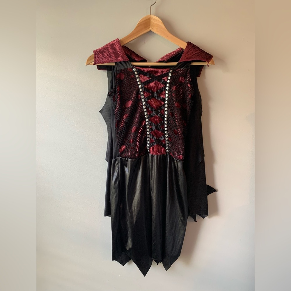 Vampire costume includes dress and ruby choker